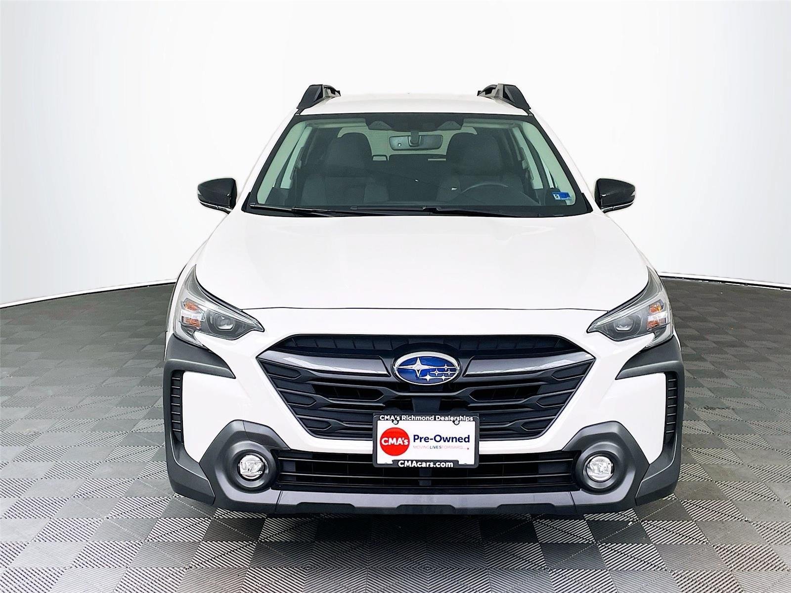 Certified 2025 Subaru Outback Premium AWD/4WD image 2