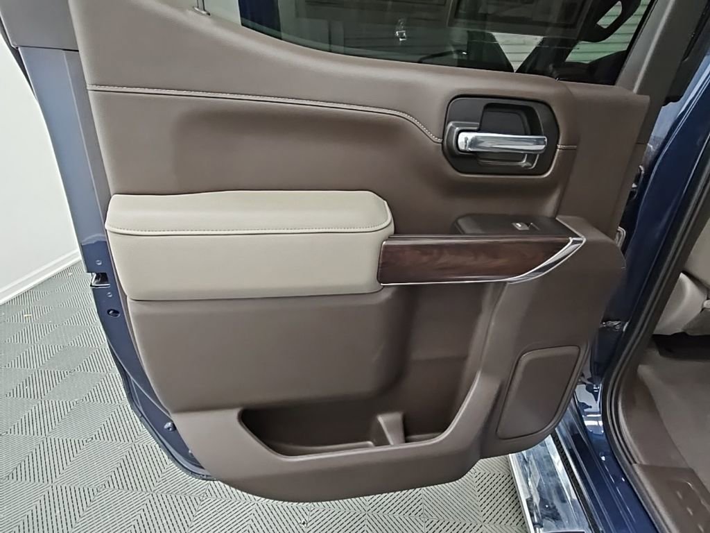 Used 2021 GMC Sierra 1500 SLT w/ SLT Premium Package image 33