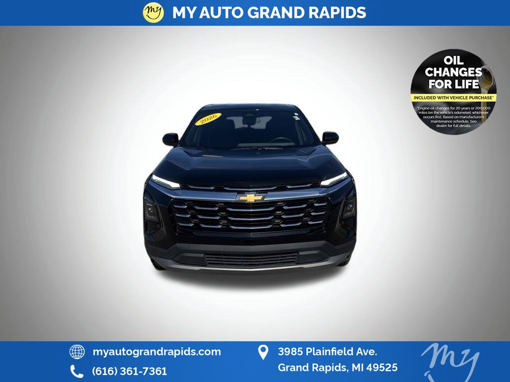 Used 2026 Chevrolet Equinox LT AWD/4WD image 2