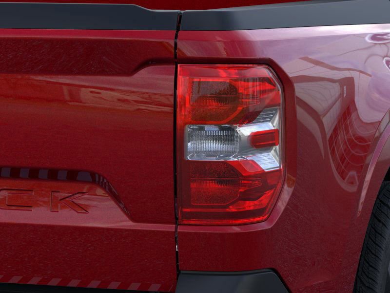 New 2026 Ford Maverick XLT image 25