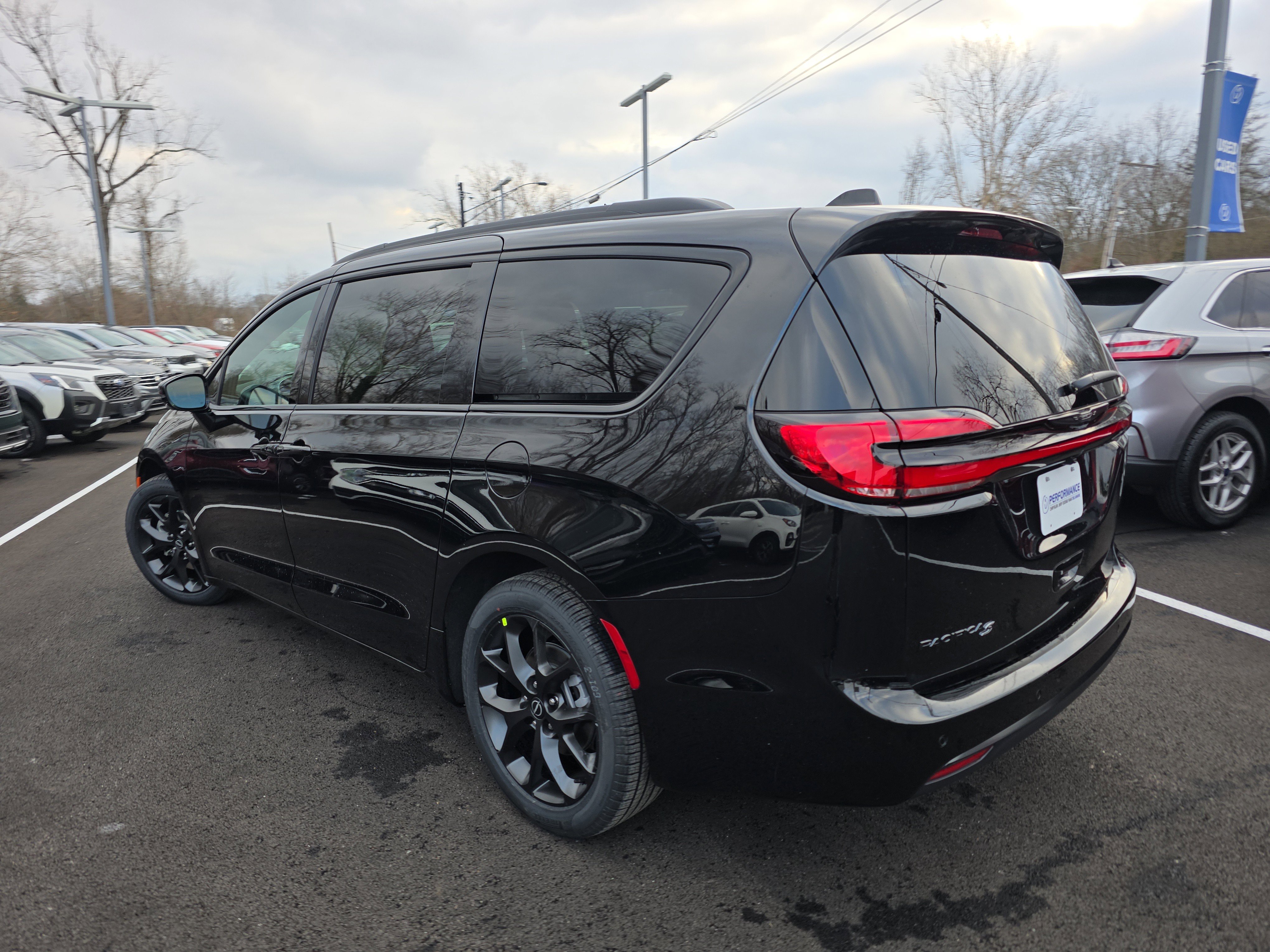 New 2026 Chrysler Pacifica Select image 20