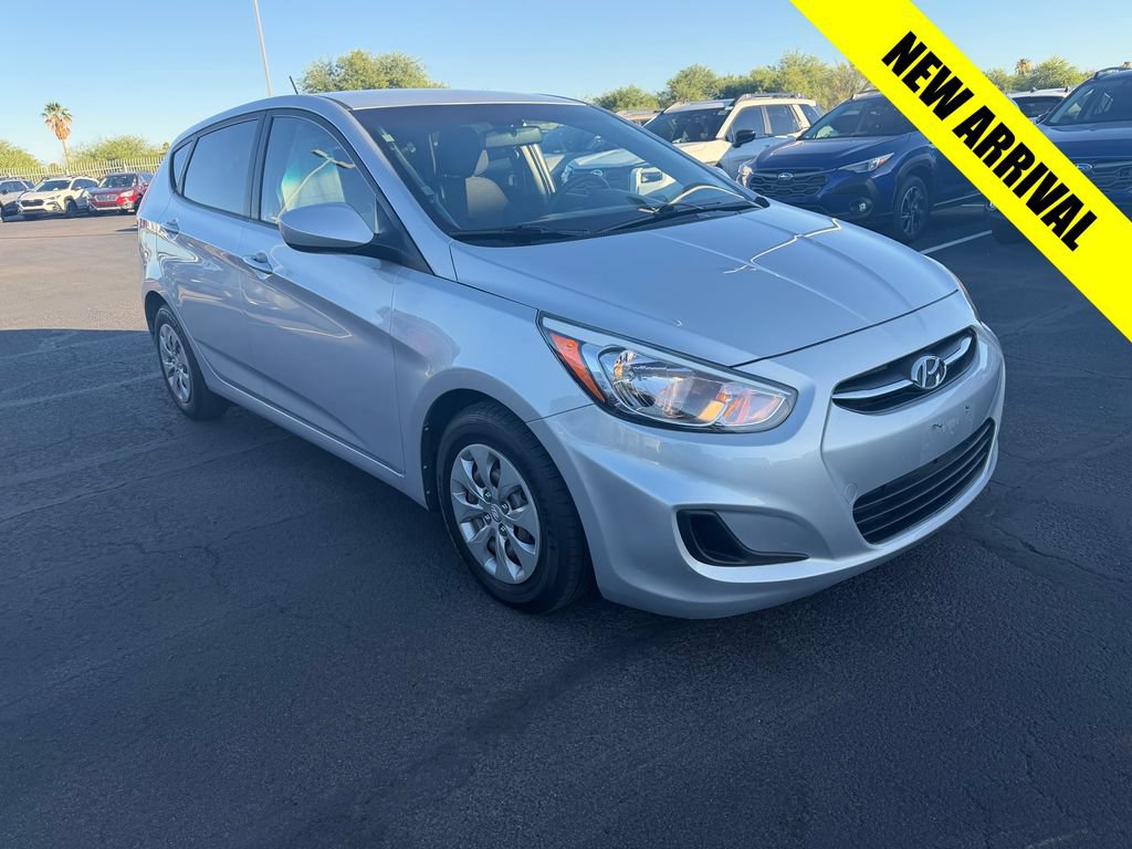 Used 2017 Hyundai Accent SE FWD image 1