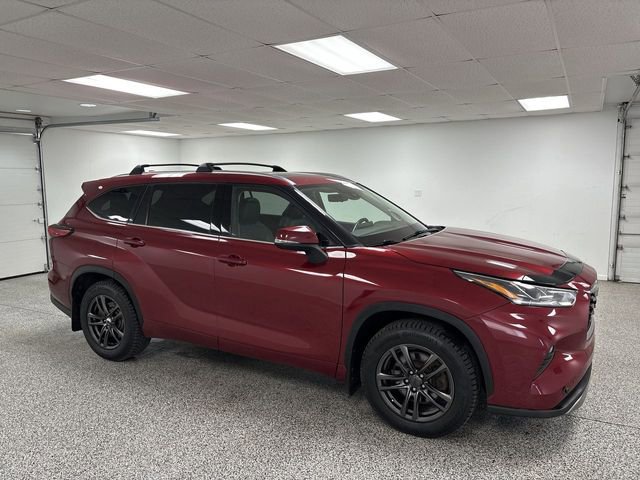 Used 2021 Toyota Highlander Platinum image 75