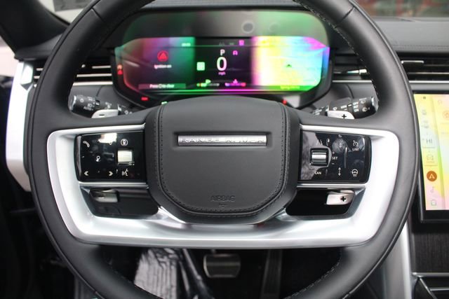 New 2026 Land Rover Range Rover Long Wheelbase SE image 17