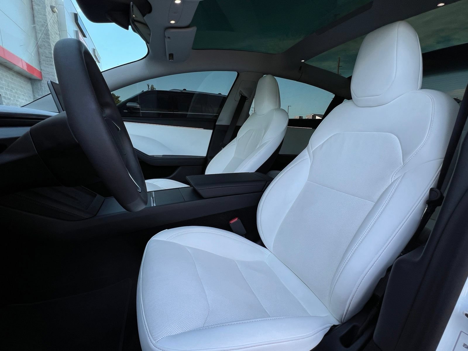 Used 2024 Tesla Model 3 Long Range AWD/4WD image 9