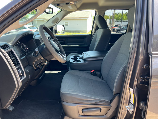 Used 2021 RAM 1500 Express w/ Wheel & Sound Group AWD/4WD image 4