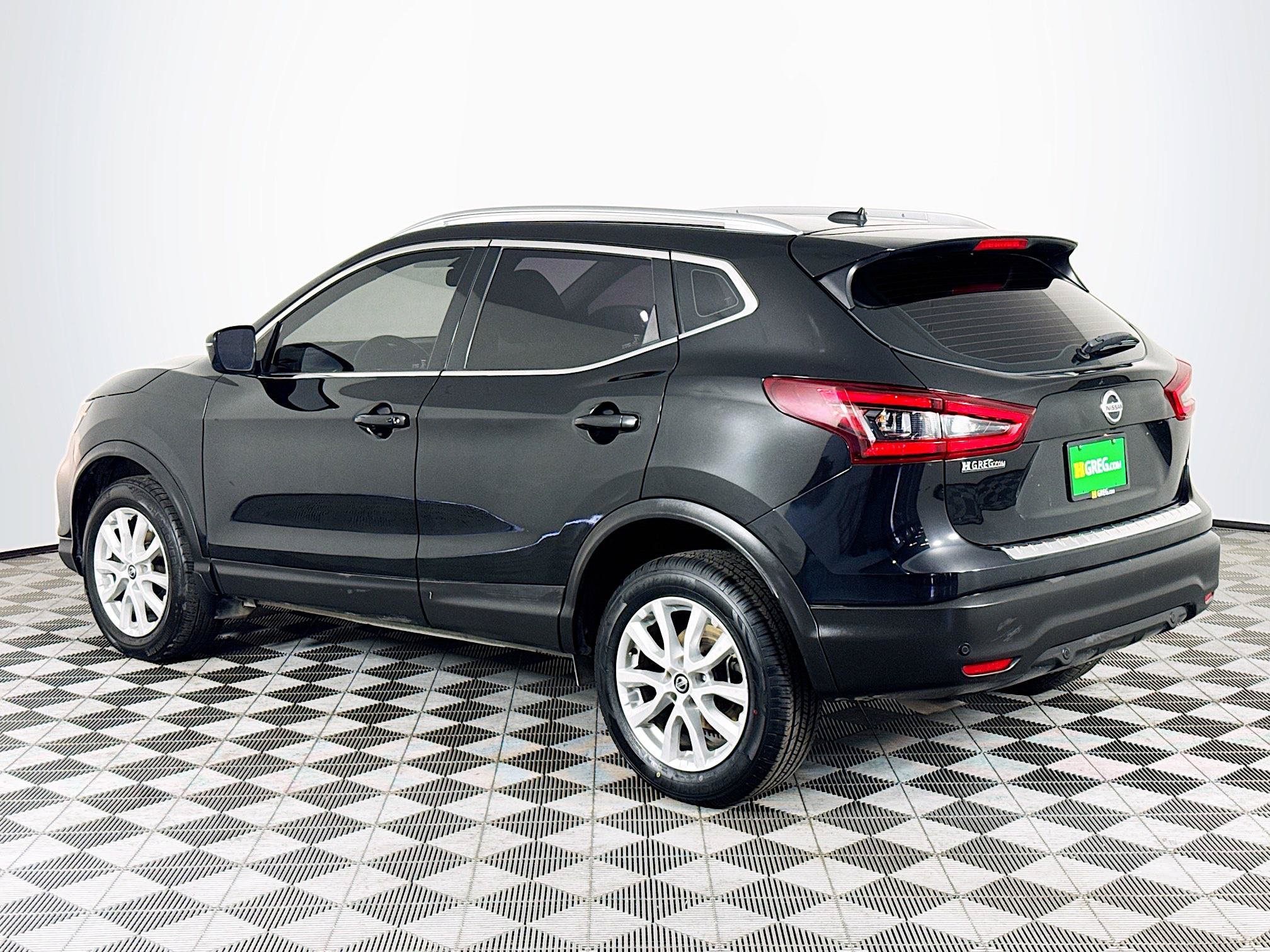 Used 2021 Nissan Rogue Sport SV FWD image 6