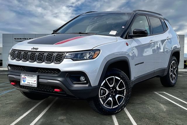 New 2026 Jeep Compass Trailhawk w/ Sun, Sound & Navigation Group