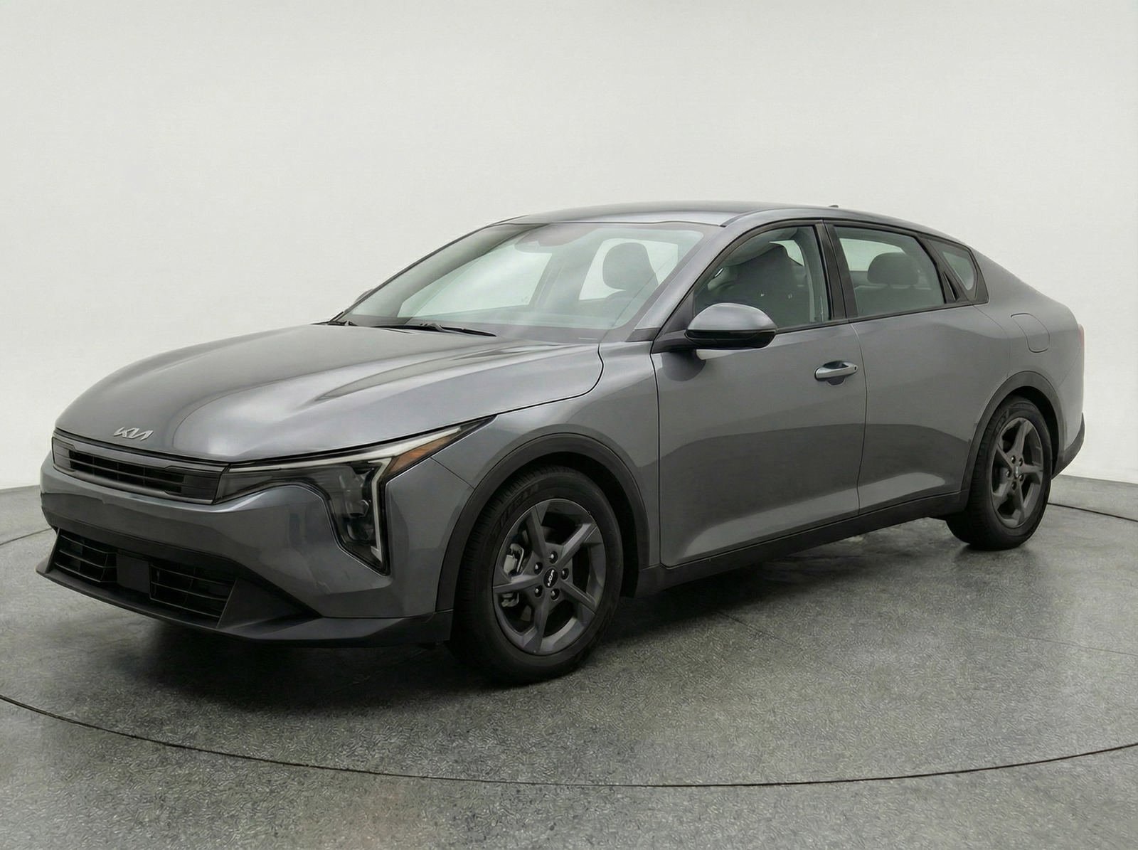 Used 2025 Kia K4 FWD image 3