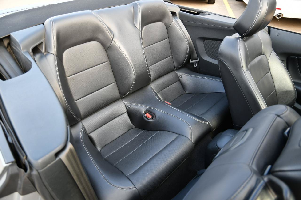 Used 2023 Ford Mustang Premium RWD image 28