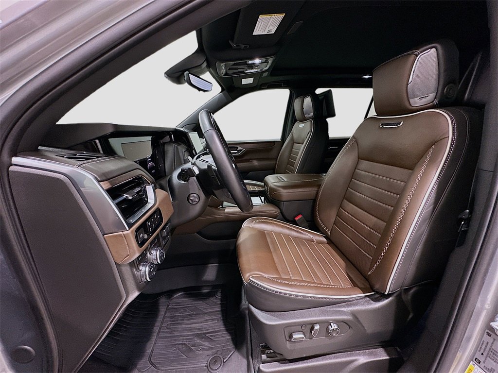 Used 2025 GMC Yukon Denali Ultimate image 22