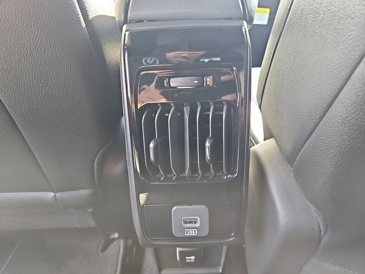 New 2026 Jeep Compass Limited image 15