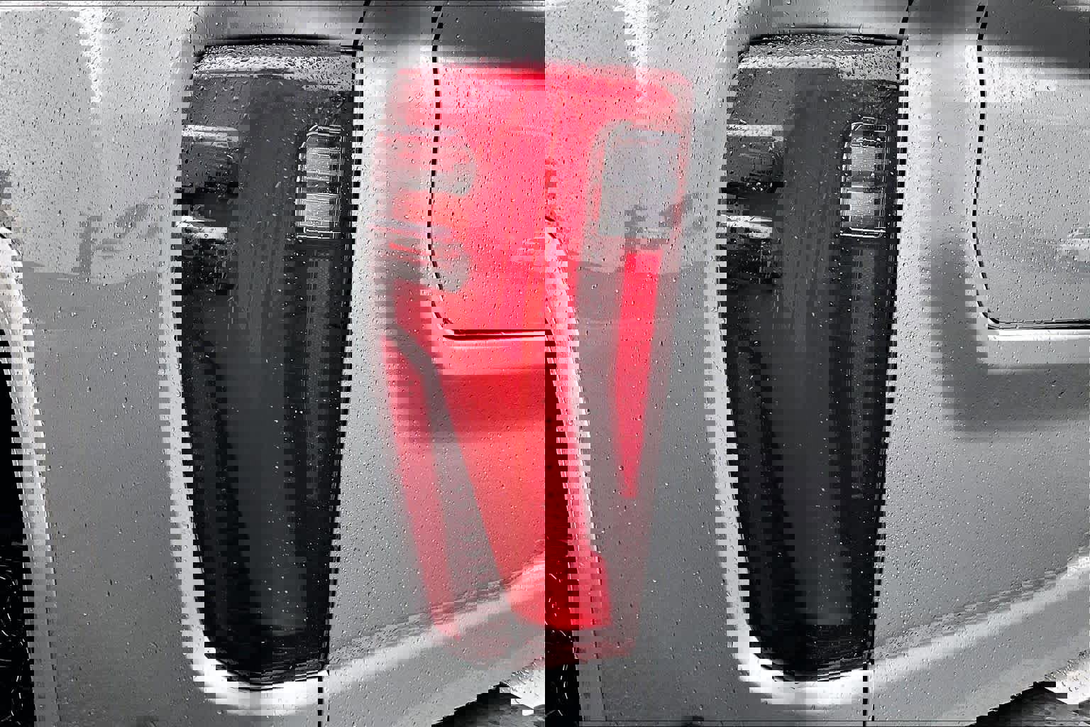 Used 2024 GMC Sierra 2500 Denali Ultimate w/ Max Trailering Package image 29