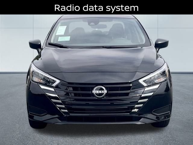 Certified 2025 Nissan Versa S w/ Trunk Package image 5