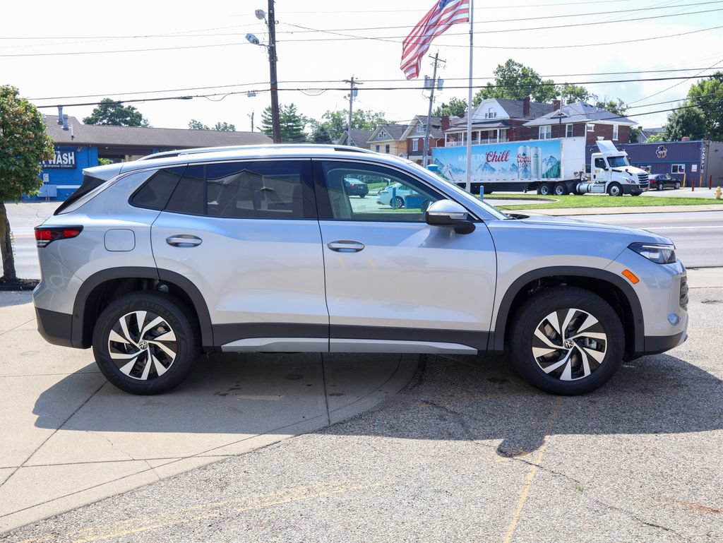New 2026 Volkswagen Tiguan S AWD/4WD image 6