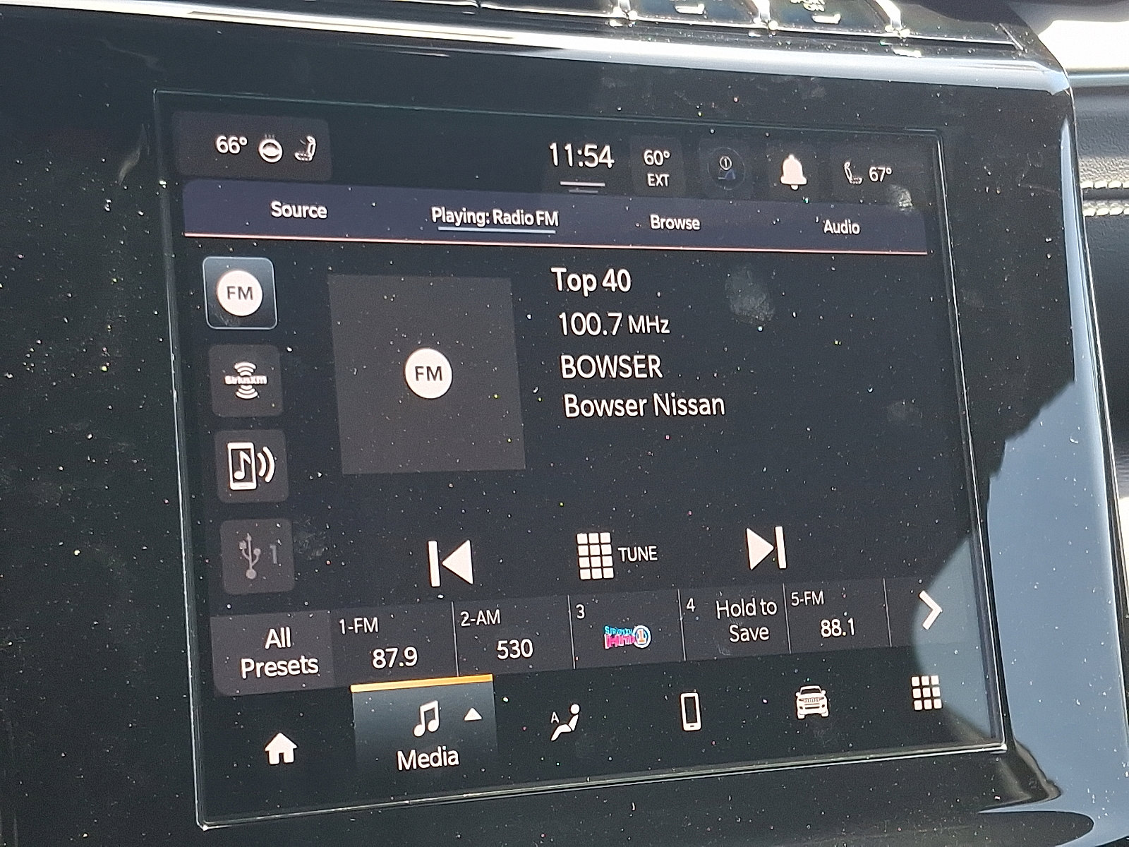 New 2025 Jeep Grand Cherokee Laredo X w/ Luxury Tech Group I image 15