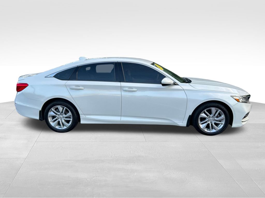 Used 2018 Honda Accord LX image 6