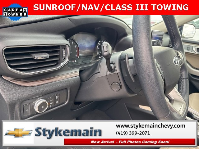 Used 2021 Ford Explorer Limited w/ Equipment Group 301A image 16