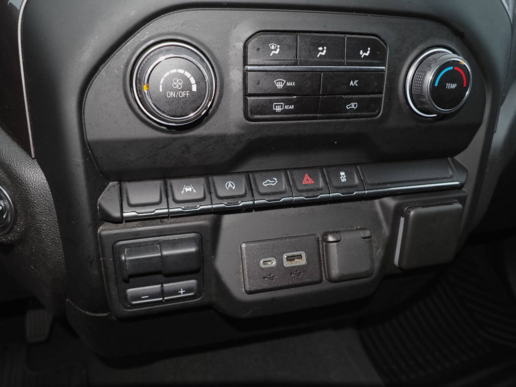 Used 2023 Chevrolet Silverado 1500 Custom AWD/4WD image 13