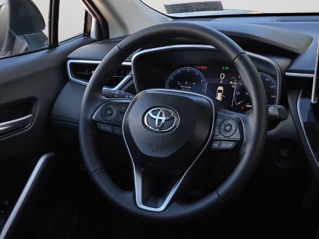 Certified 2026 Toyota Corolla Cross XLE w/ Convenience Package FWD image 19