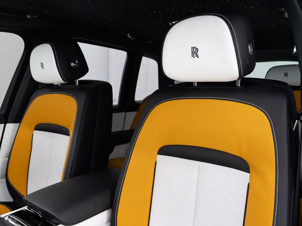 Certified 2026 Rolls-Royce Cullinan AWD/4WD image 17