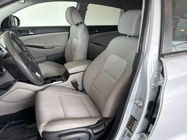 Used 2016 Hyundai Tucson SE image 19