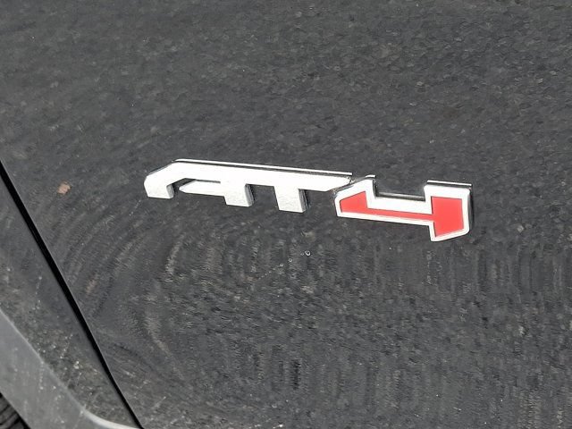 Used 2023 GMC Terrain AT4 w/ Tech Package AWD/4WD image 8