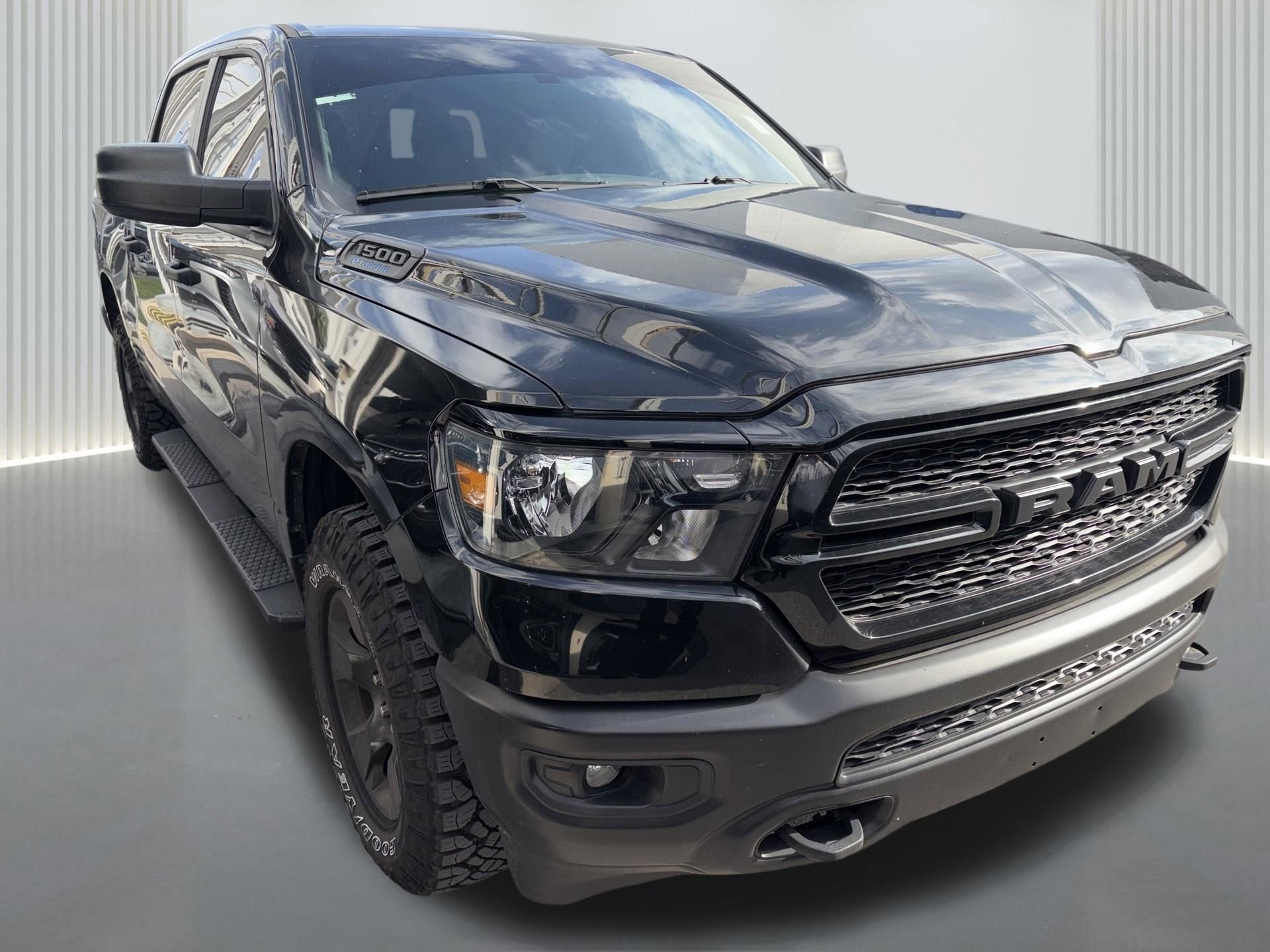 Used 2023 RAM 1500 Tradesman w/ Warlock PACKAGE AWD/4WD image 2