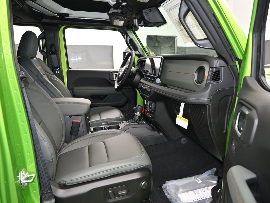 Used 2025 Jeep Gladiator Mojave image 43