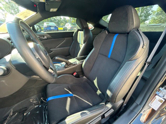 Used 2025 Subaru BRZ tS w/ Popular Package 2 RWD image 13