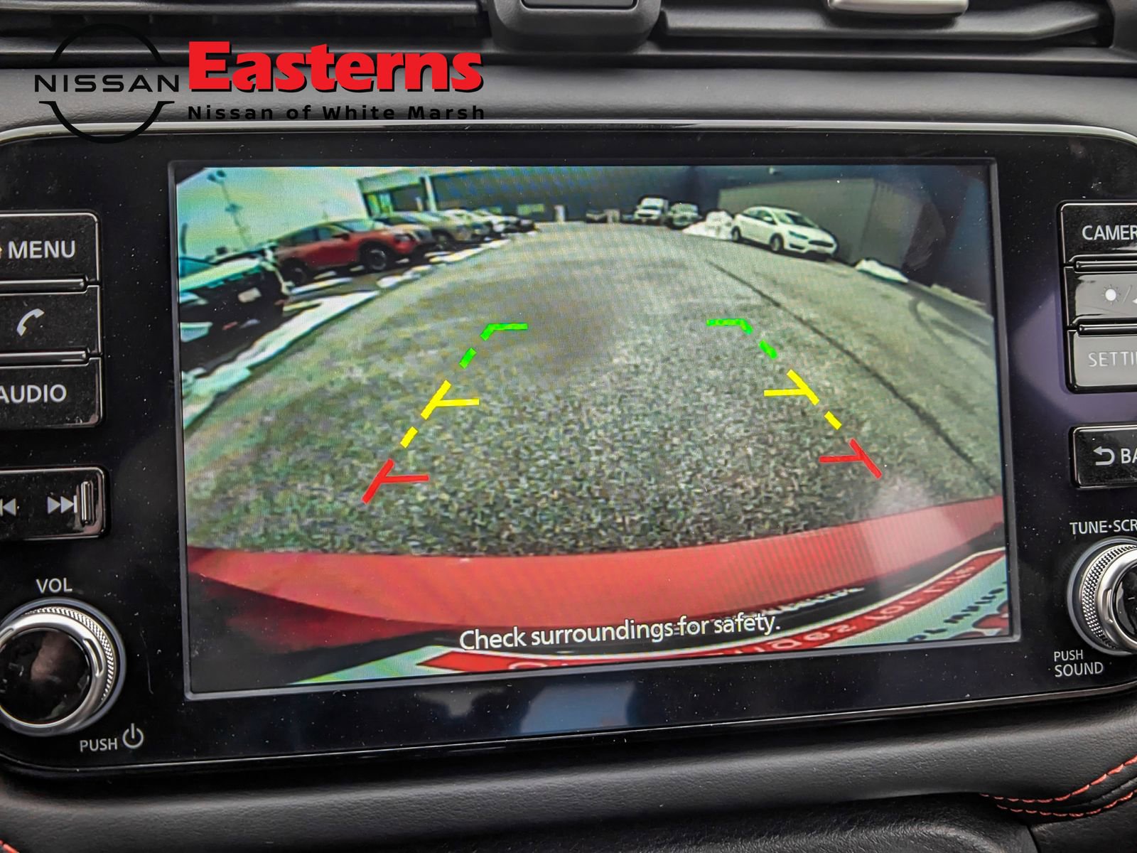 New 2025 Nissan Versa SR image 18