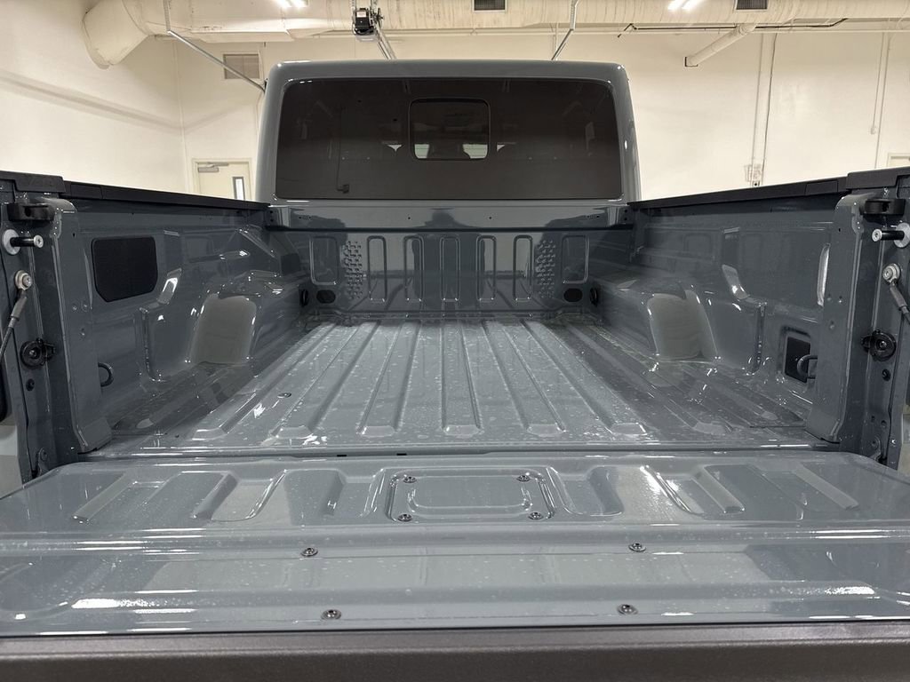 New 2026 Jeep Gladiator Mojave image 22