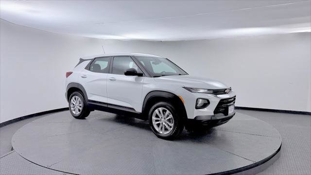 Used 2023 Chevrolet TrailBlazer LS AWD/4WD image 11