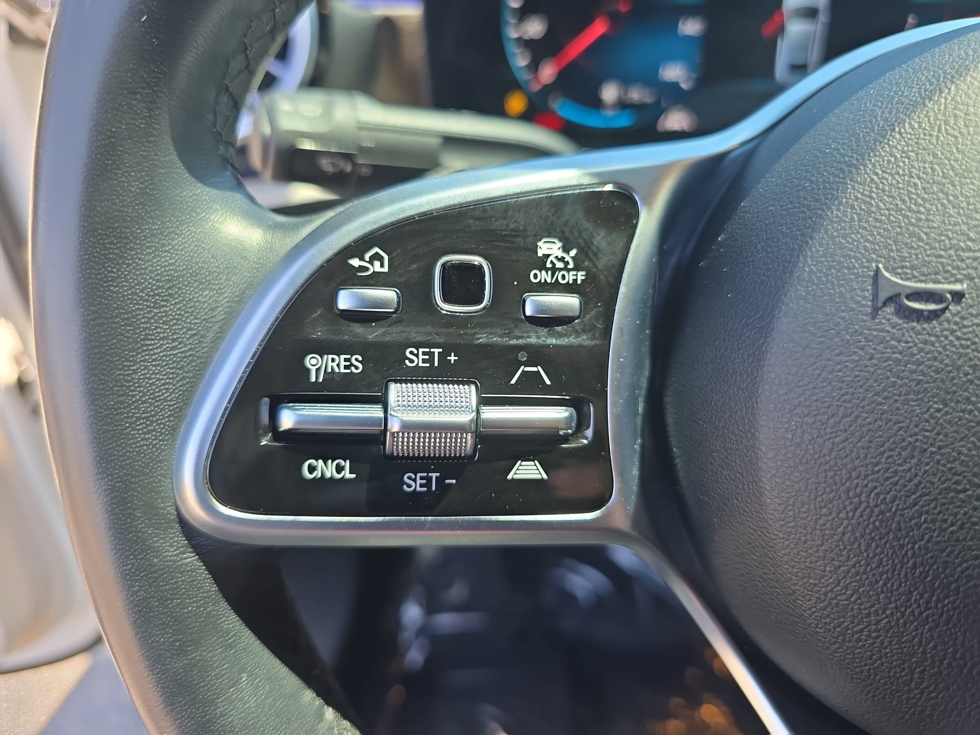 Used 2022 Mercedes-Benz A 220 4MATIC image 16