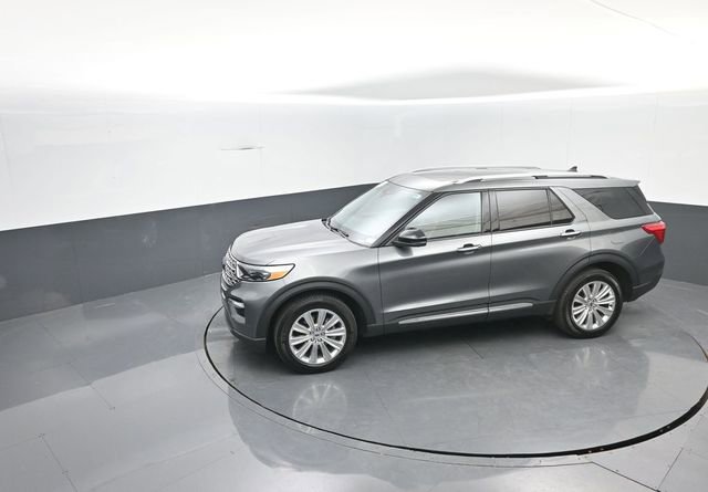 Certified 2023 Ford Explorer Limited w/ Limited Technology Package image 23