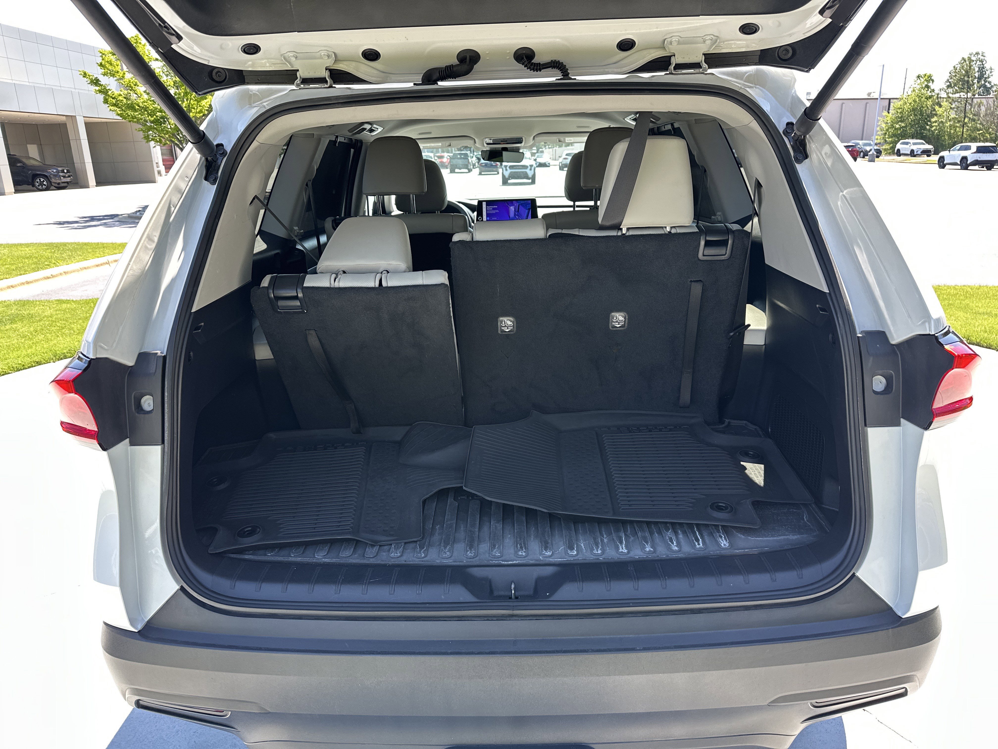 Certified 2024 Toyota Grand Highlander AWD Hybrid image 33