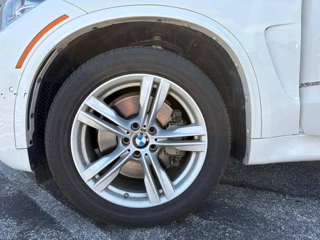 Used 2018 BMW X5 xDrive50i AWD/4WD image 28