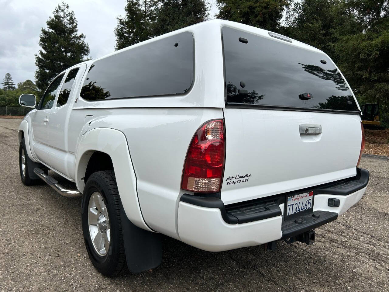 Used 2005 Toyota Tacoma PreRunner image 21
