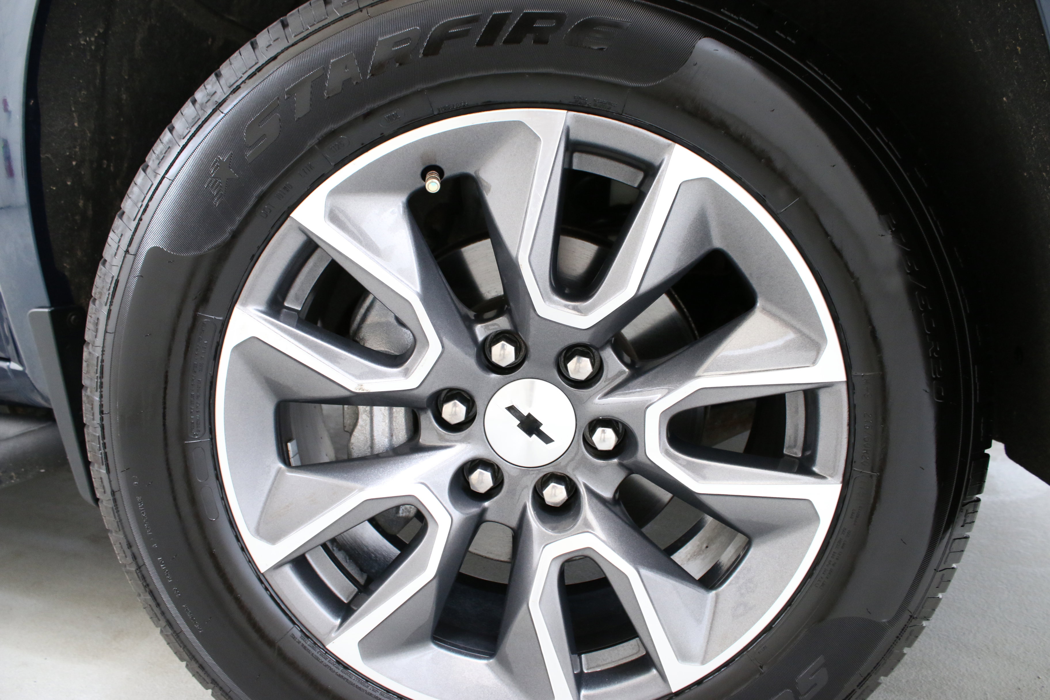 Used 2020 Chevrolet Silverado 1500 RST image 32