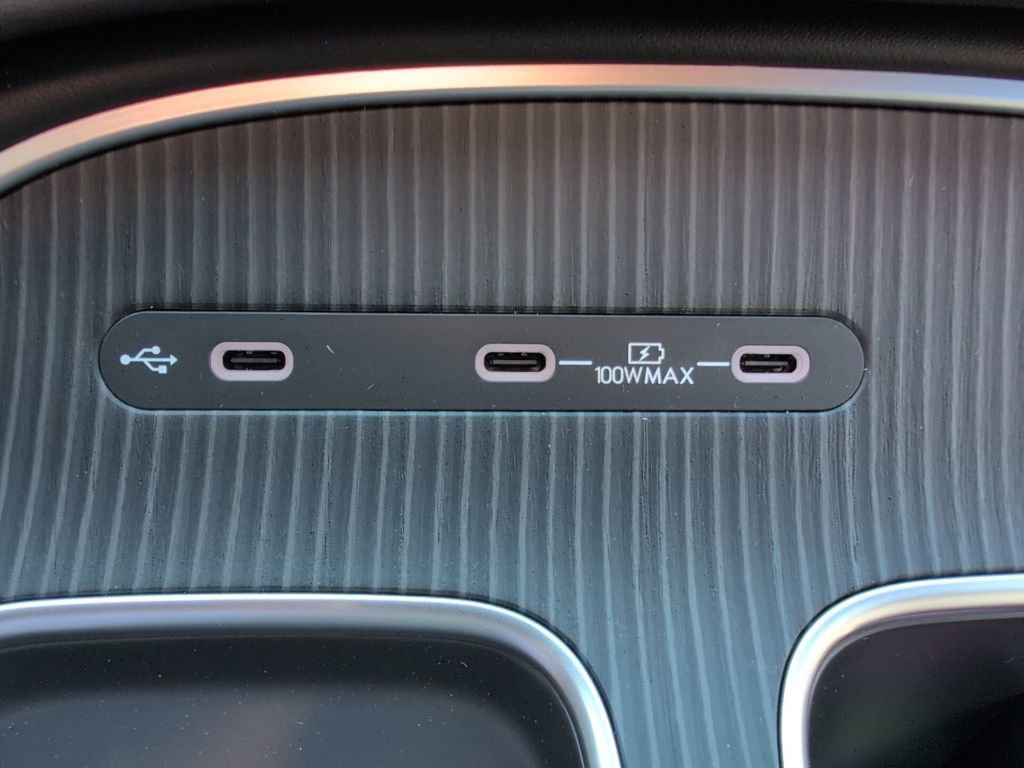 Used 2026 Hyundai Palisade Calligraphy image 17