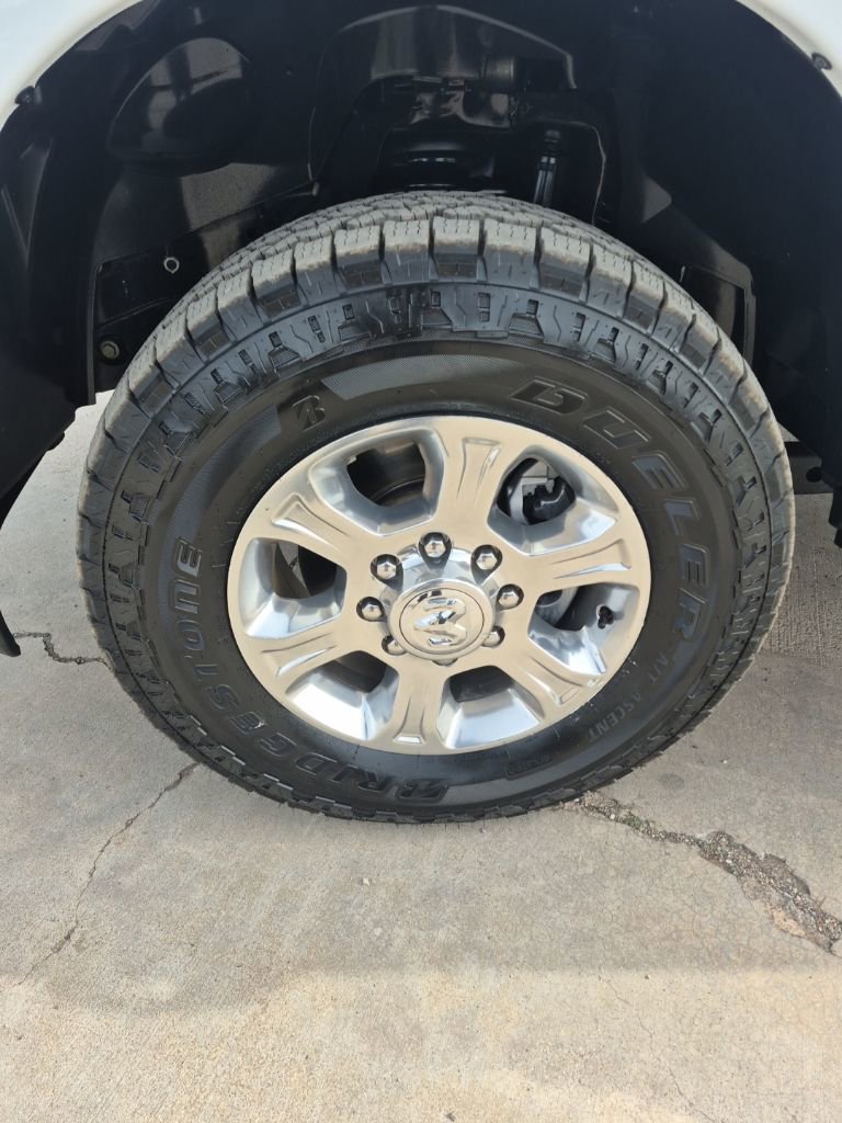 Used 2024 RAM 2500 Big Horn image 9