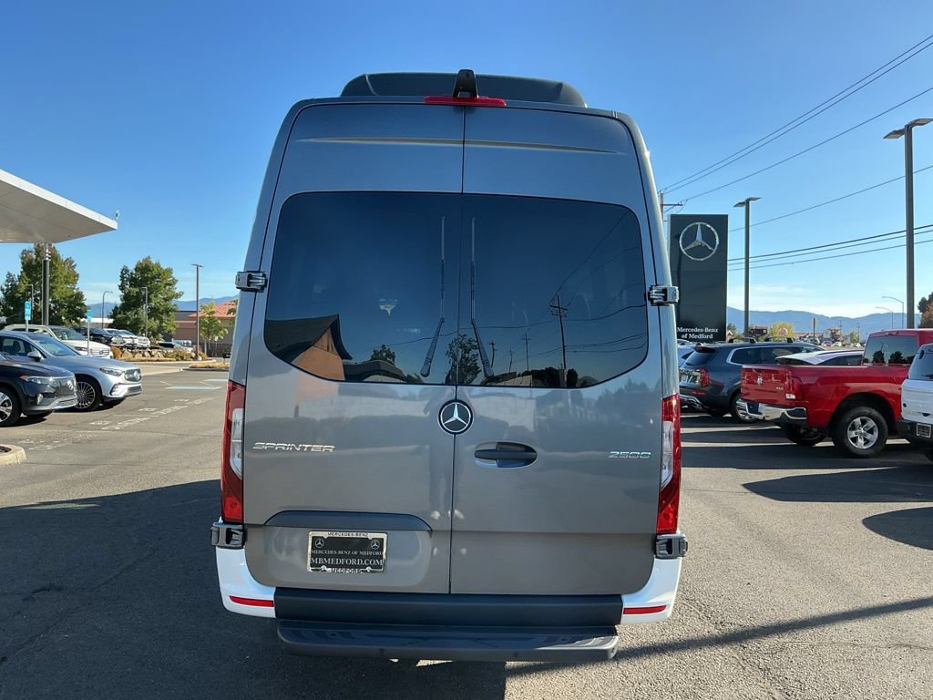 New 2026 Mercedes-Benz Sprinter 2500 image 9