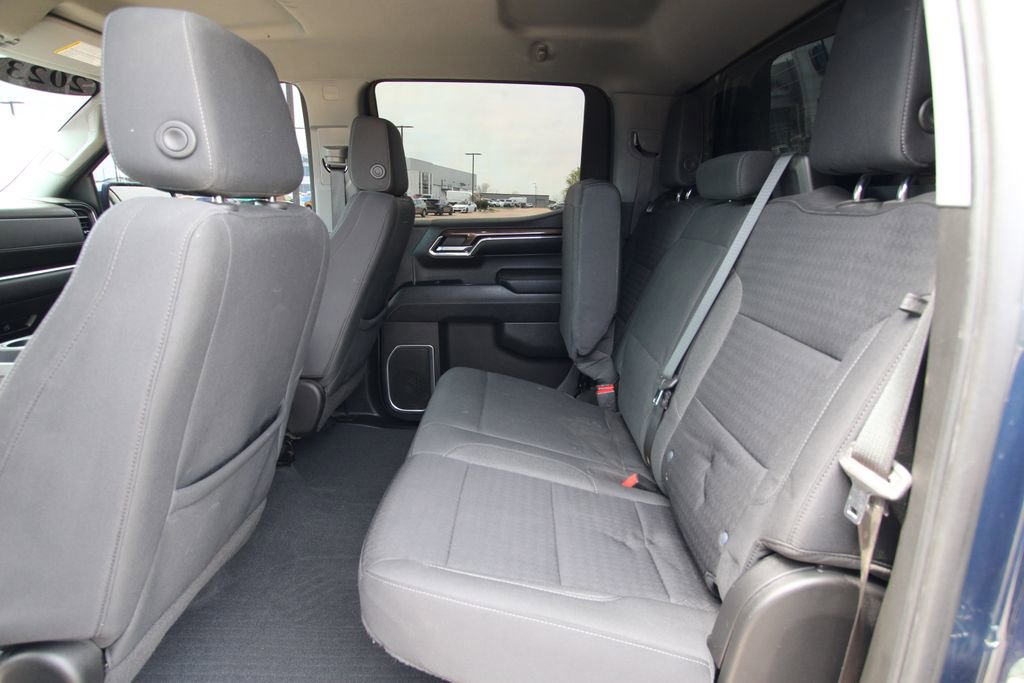 Used 2023 Chevrolet Silverado 1500 LT image 8