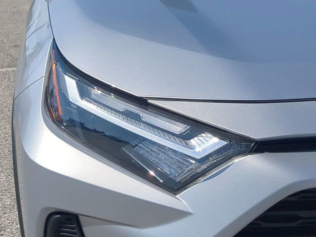 Certified 2023 Toyota RAV4 LE FWD image 10
