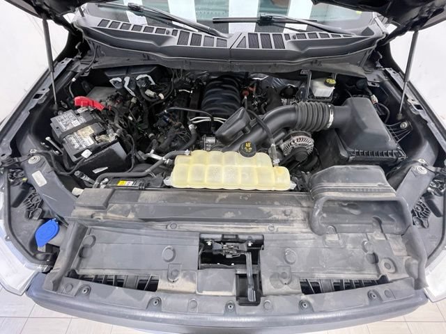 Used 2021 Ford F150 Lariat w/ Equipment Group 502A High AWD/4WD image 18