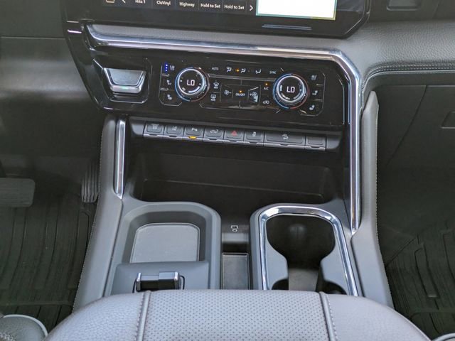 Used 2025 GMC Sierra 2500 Denali w/ Denali Reserve Package AWD/4WD image 20