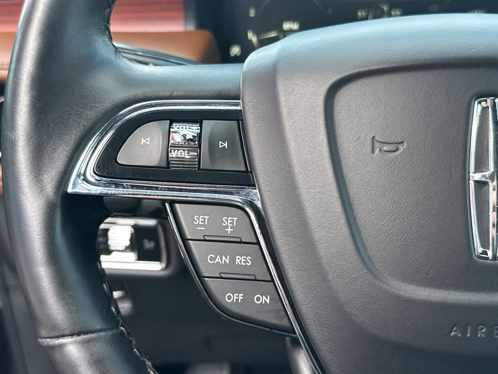 Used 2023 Lincoln Nautilus Reserve AWD/4WD image 36