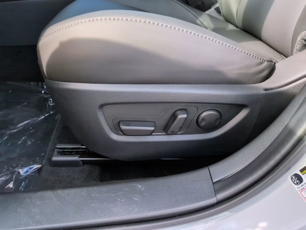 New 2026 MAZDA CX-30 AWD 2.5 S w/ Select Sport Pkg image 14