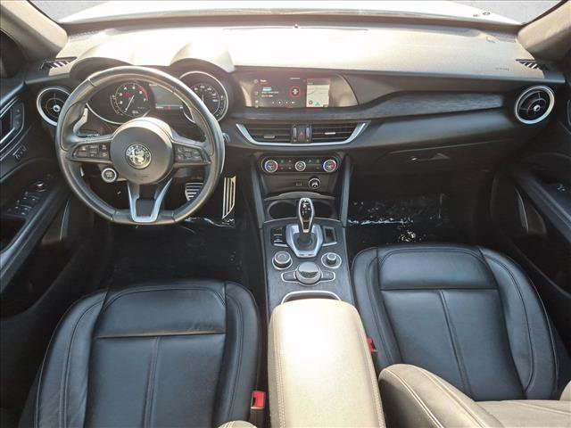 Used 2023 Alfa Romeo Stelvio Sprint AWD/4WD image 18