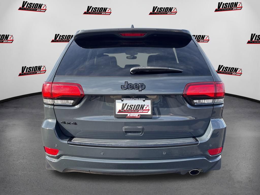 Used 2017 Jeep Grand Cherokee Altitude AWD/4WD image 6